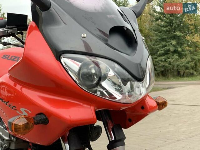 Красный Сузуки GSF 600 Bandit S, объемом двигателя 0.6 л и пробегом 31 тыс. км за 3855 $, фото 28 на Automoto.ua