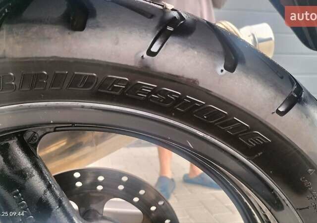 Серый Сузуки GSF 600 Bandit S, объемом двигателя 0.6 л и пробегом 35 тыс. км за 3800 $, фото 4 на Automoto.ua