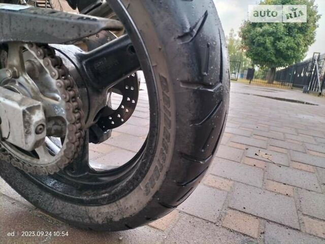 Серый Сузуки GSF 600 Bandit S, объемом двигателя 0.6 л и пробегом 35 тыс. км за 3800 $, фото 13 на Automoto.ua