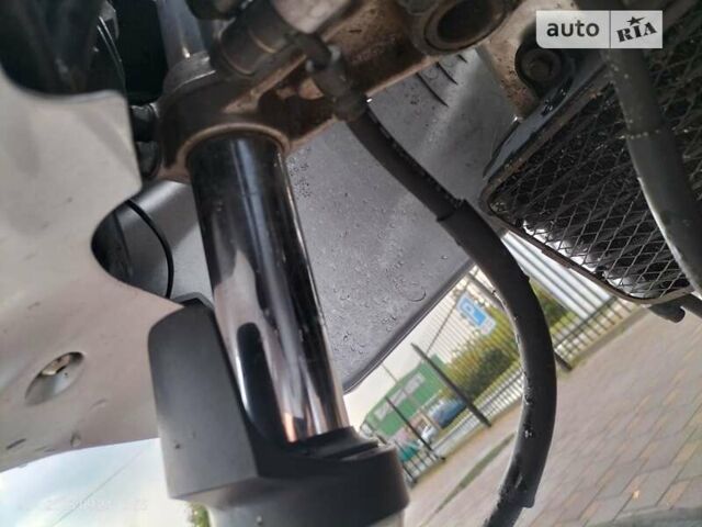 Серый Сузуки GSF 600 Bandit S, объемом двигателя 0.6 л и пробегом 35 тыс. км за 3800 $, фото 20 на Automoto.ua