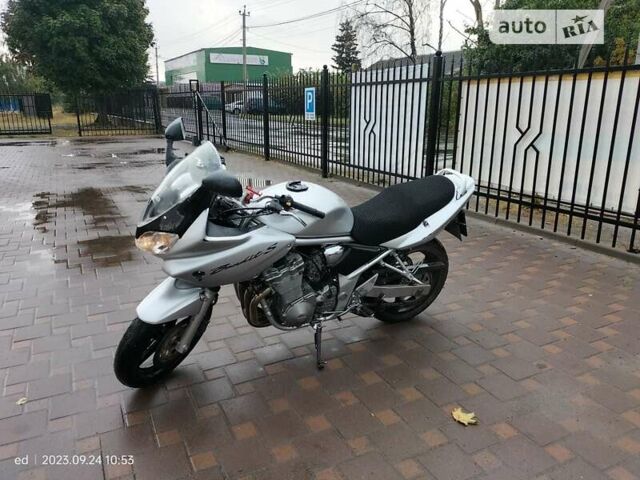 Серый Сузуки GSF 600 Bandit S, объемом двигателя 0.6 л и пробегом 35 тыс. км за 3800 $, фото 7 на Automoto.ua