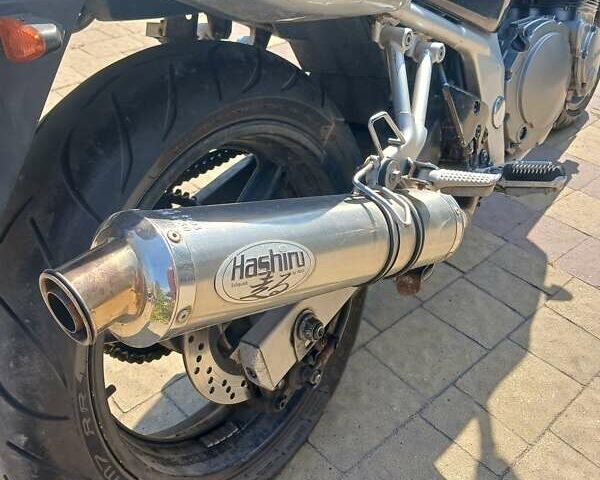 Сірий Сузукі GSF 600 Bandit S, об'ємом двигуна 0.6 л та пробігом 35 тис. км за 4000 $, фото 5 на Automoto.ua