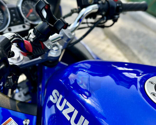 Синій Сузукі GSF 600 Bandit S, об'ємом двигуна 0.6 л та пробігом 44 тис. км за 3999 $, фото 17 на Automoto.ua