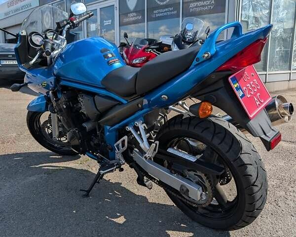 Синий Сузуки GSF 600 Bandit S, объемом двигателя 0.6 л и пробегом 63 тыс. км за 4199 $, фото 7 на Automoto.ua