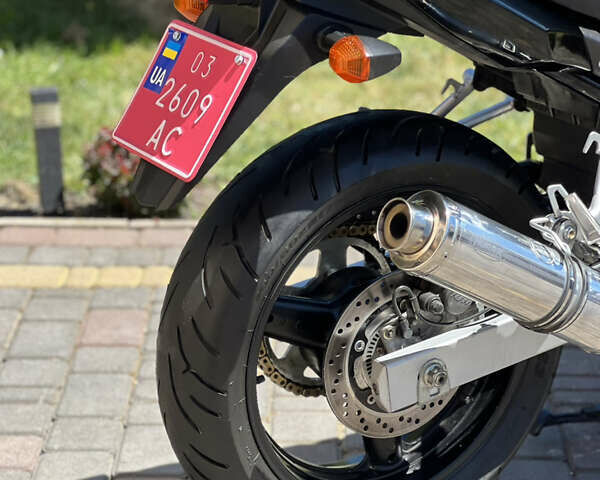 Черный Сузуки GSF 650 Bandit, объемом двигателя 0.65 л и пробегом 26 тыс. км за 4550 $, фото 10 на Automoto.ua