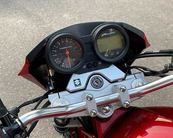 Красный Сузуки GSF 650 Bandit, объемом двигателя 0.65 л и пробегом 39 тыс. км за 4444 $, фото 6 на Automoto.ua