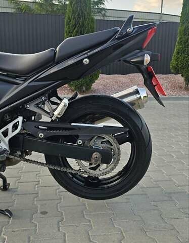 Сузукі GSF 650 Bandit, об'ємом двигуна 0 л та пробігом 47 тис. км за 4999 $, фото 25 на Automoto.ua