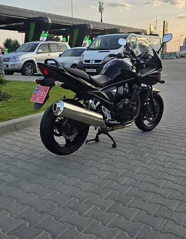 Сузукі GSF 650 Bandit, об'ємом двигуна 0 л та пробігом 47 тис. км за 4999 $, фото 9 на Automoto.ua