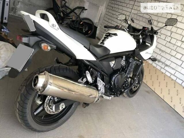 Сузуки GSF 650 Bandit, объемом двигателя 0 л и пробегом 30 тыс. км за 6300 $, фото 2 на Automoto.ua