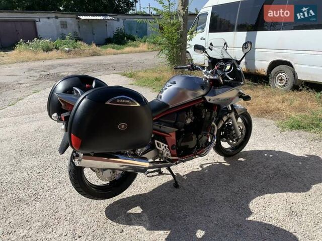 Сузукі GSF 650 Bandit, об'ємом двигуна 0.65 л та пробігом 31 тис. км за 4550 $, фото 4 на Automoto.ua