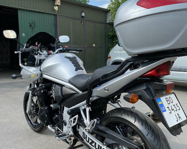 Сузуки GSF 650 Bandit, объемом двигателя 0 л и пробегом 3 тыс. км за 4250 $, фото 5 на Automoto.ua