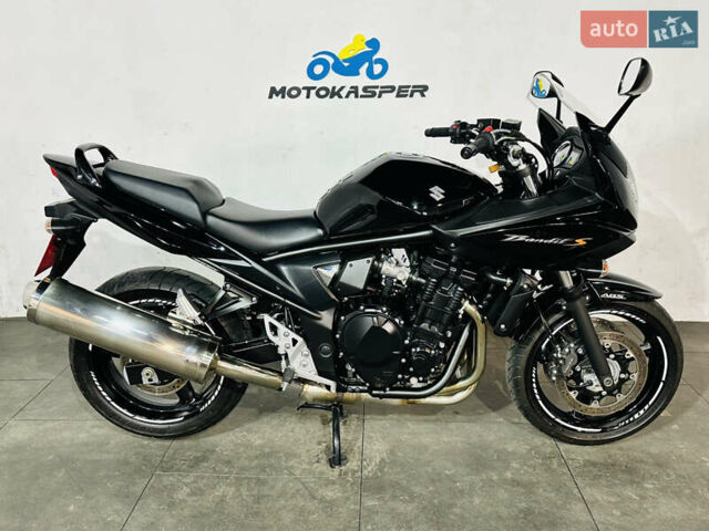 Сузуки GSF 650 Bandit, объемом двигателя 0.65 л и пробегом 15 тыс. км за 6300 $, фото 12 на Automoto.ua