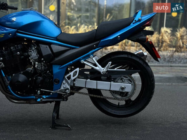 Сузуки GSF 650 Bandit, объемом двигателя 0 л и пробегом 25 тыс. км за 4000 $, фото 11 на Automoto.ua