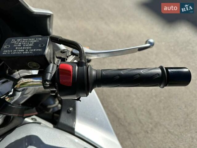 Серый Сузуки GSF 650 Bandit, объемом двигателя 0.66 л и пробегом 41 тыс. км за 3999 $, фото 11 на Automoto.ua