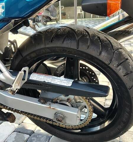Синий Сузуки GSF 650 Bandit, объемом двигателя 0.66 л и пробегом 111 тыс. км за 3600 $, фото 11 на Automoto.ua