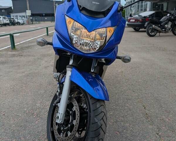 Синий Сузуки GSF 650 Bandit, объемом двигателя 0 л и пробегом 28 тыс. км за 5499 $, фото 2 на Automoto.ua