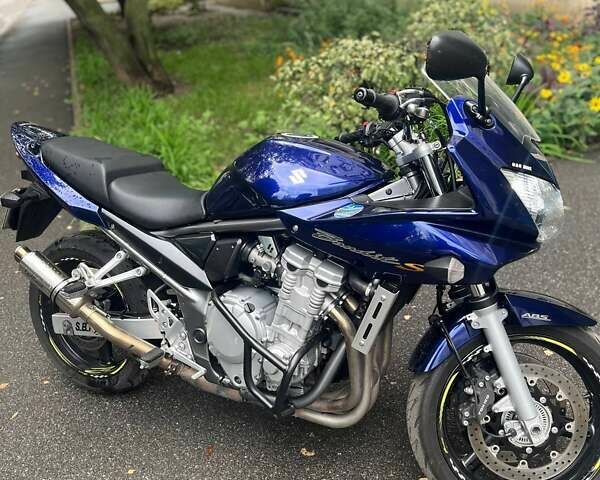 Синий Сузуки GSF 650 Bandit, объемом двигателя 0.66 л и пробегом 50 тыс. км за 5600 $, фото 5 на Automoto.ua