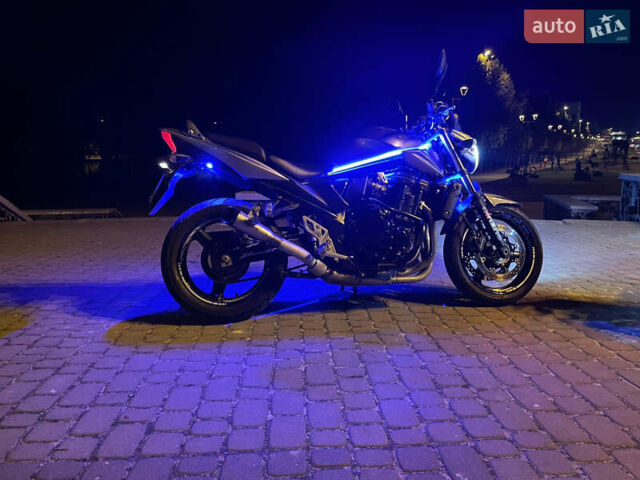 Синій Сузукі GSF 650 Bandit, об'ємом двигуна 0.65 л та пробігом 19 тис. км за 4900 $, фото 3 на Automoto.ua