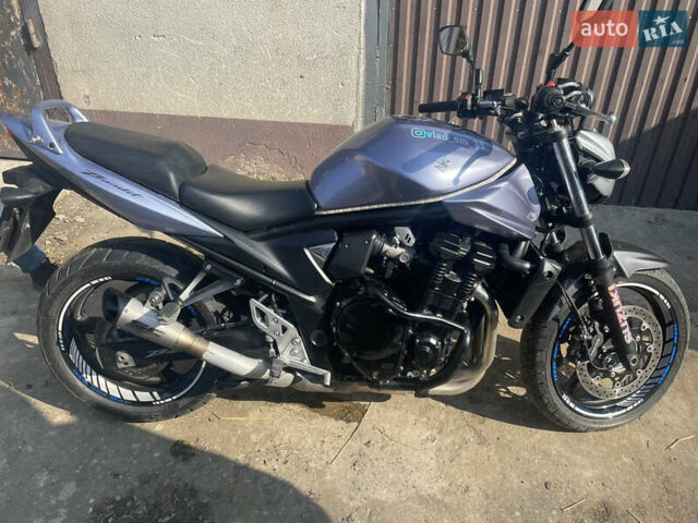 Синій Сузукі GSF 650 Bandit, об'ємом двигуна 0.65 л та пробігом 19 тис. км за 4900 $, фото 2 на Automoto.ua