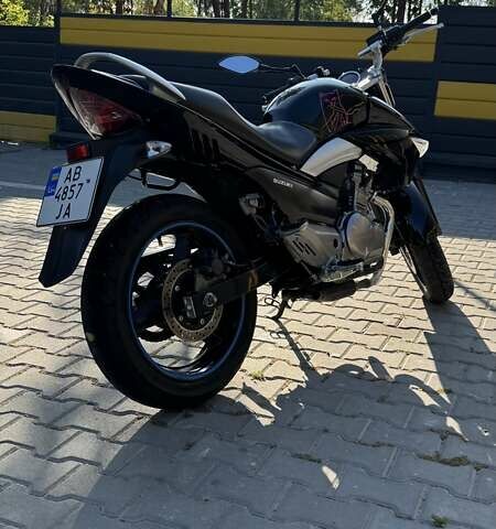 Чорний Сузукі GSR 250, об'ємом двигуна 0.25 л та пробігом 33 тис. км за 1500 $, фото 5 на Automoto.ua