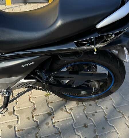 Чорний Сузукі GSR 250, об'ємом двигуна 0.25 л та пробігом 33 тис. км за 1500 $, фото 2 на Automoto.ua