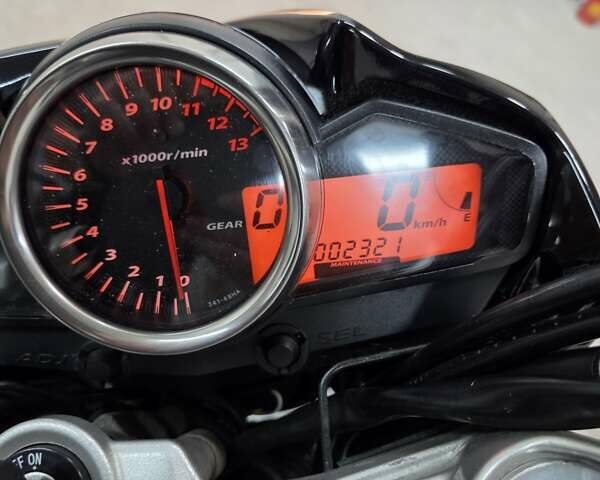 Черный Сузуки GSR 250, объемом двигателя 0.25 л и пробегом 2 тыс. км за 3000 $, фото 13 на Automoto.ua