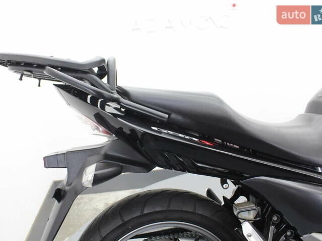 Черный Сузуки GSR 250, объемом двигателя 0.25 л и пробегом 35 тыс. км за 2600 $, фото 13 на Automoto.ua