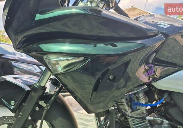 Черный Сузуки GSR 250, объемом двигателя 0.25 л и пробегом 18 тыс. км за 2900 $, фото 6 на Automoto.ua