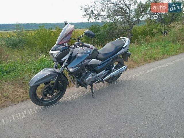 Сузуки GSR 250, объемом двигателя 0 л и пробегом 58 тыс. км за 2650 $, фото 7 на Automoto.ua