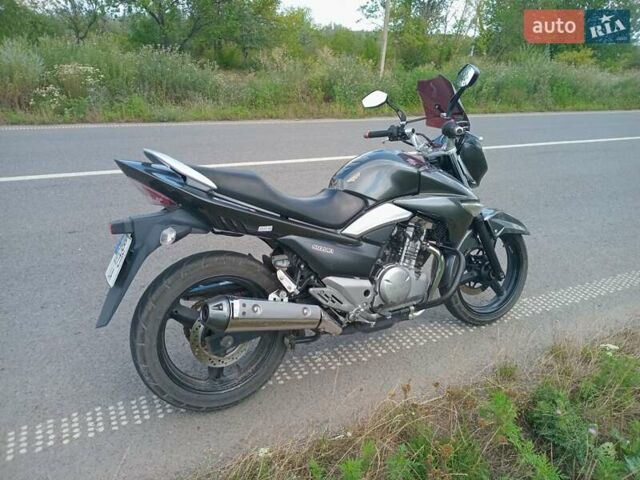 Сузуки GSR 250, объемом двигателя 0 л и пробегом 58 тыс. км за 2650 $, фото 13 на Automoto.ua