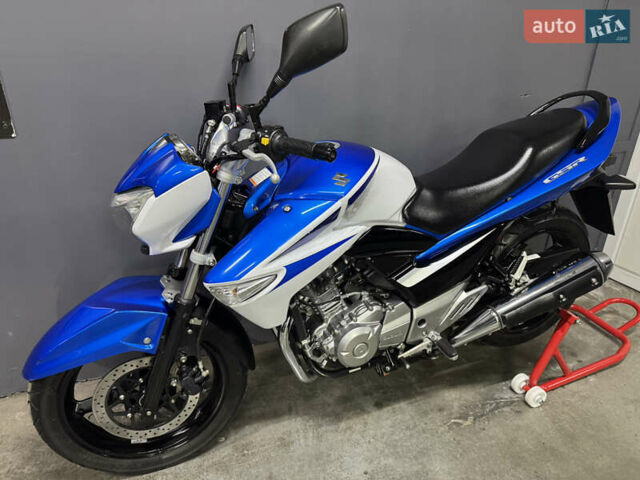 Сузуки GSR 250, объемом двигателя 0.25 л и пробегом 17 тыс. км за 3300 $, фото 9 на Automoto.ua