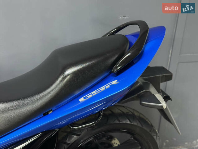 Сузуки GSR 250, объемом двигателя 0.25 л и пробегом 17 тыс. км за 3300 $, фото 23 на Automoto.ua