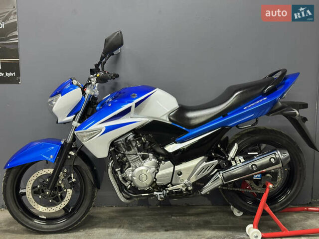 Сузуки GSR 250, объемом двигателя 0.25 л и пробегом 17 тыс. км за 3300 $, фото 7 на Automoto.ua