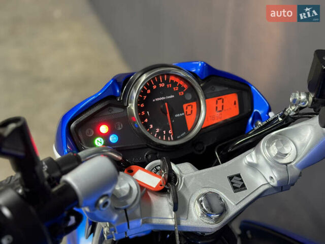 Сузуки GSR 250, объемом двигателя 0.25 л и пробегом 17 тыс. км за 3300 $, фото 12 на Automoto.ua