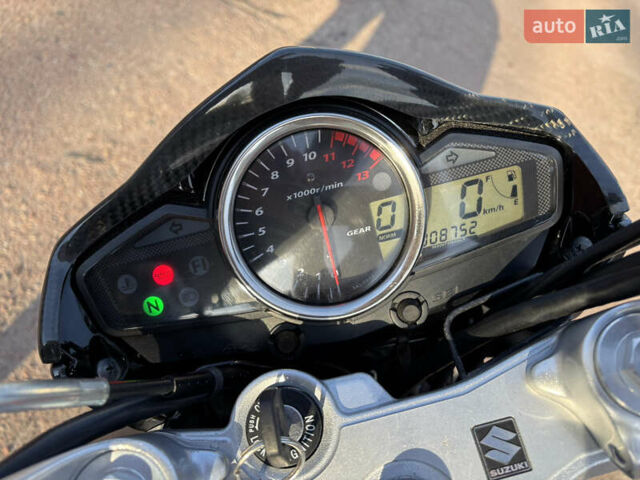 Сірий Сузукі GSR 250, об'ємом двигуна 0.25 л та пробігом 8 тис. км за 2700 $, фото 7 на Automoto.ua