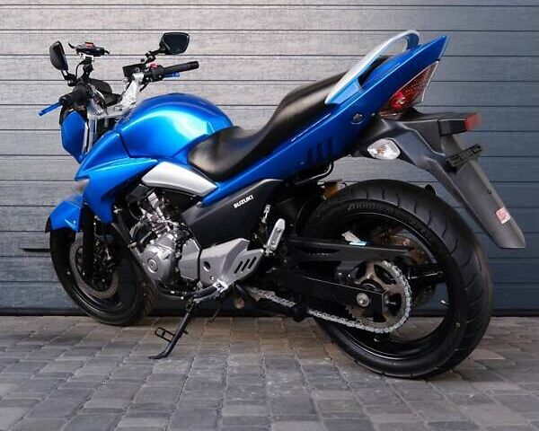 Синій Сузукі GSR 250, об'ємом двигуна 0.25 л та пробігом 27 тис. км за 2800 $, фото 6 на Automoto.ua