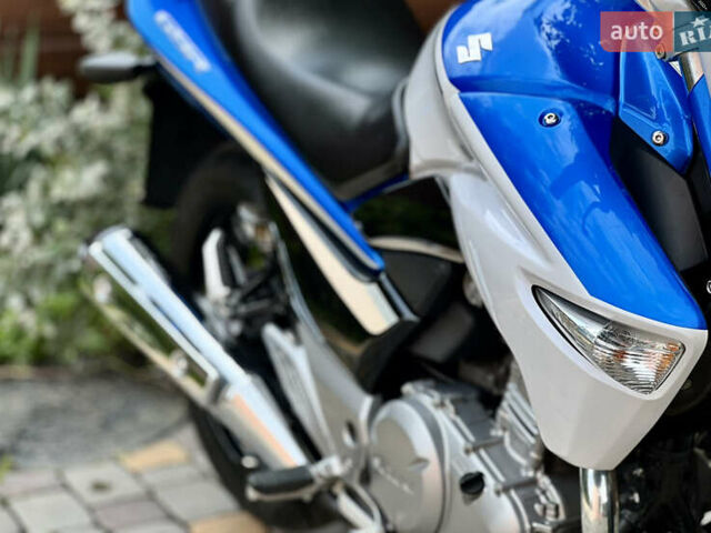 Синій Сузукі GSR 250, об'ємом двигуна 0.25 л та пробігом 33 тис. км за 2500 $, фото 6 на Automoto.ua