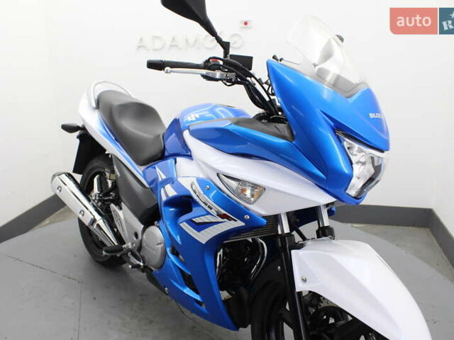 Синий Сузуки GSR 250, объемом двигателя 0.25 л и пробегом 9 тыс. км за 3300 $, фото 8 на Automoto.ua