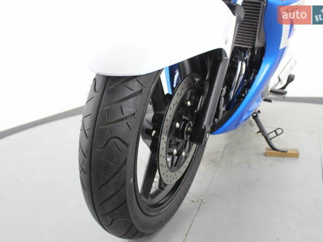 Синий Сузуки GSR 250, объемом двигателя 0.25 л и пробегом 9 тыс. км за 3300 $, фото 24 на Automoto.ua