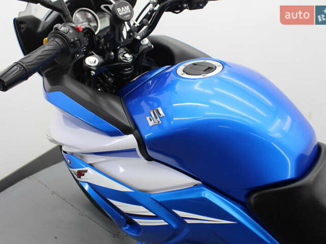 Синий Сузуки GSR 250, объемом двигателя 0.25 л и пробегом 9 тыс. км за 3300 $, фото 12 на Automoto.ua