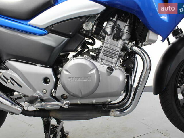 Синий Сузуки GSR 250, объемом двигателя 0.25 л и пробегом 11 тыс. км за 2900 $, фото 22 на Automoto.ua