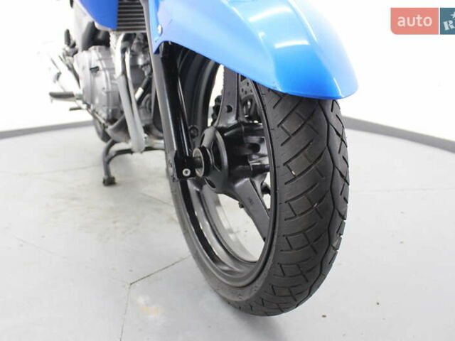 Синий Сузуки GSR 250, объемом двигателя 0.25 л и пробегом 11 тыс. км за 2900 $, фото 32 на Automoto.ua