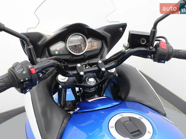 Синий Сузуки GSR 250, объемом двигателя 0.25 л и пробегом 11 тыс. км за 2900 $, фото 18 на Automoto.ua
