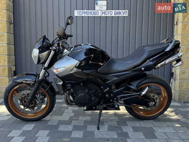 Черный Сузуки GSR 400, объемом двигателя 0.4 л и пробегом 37 тыс. км за 4500 $, фото 7 на Automoto.ua