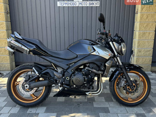 Черный Сузуки GSR 400, объемом двигателя 0.4 л и пробегом 37 тыс. км за 4500 $, фото 3 на Automoto.ua