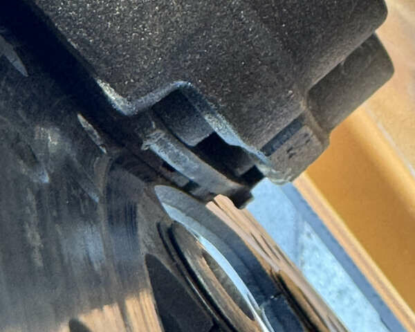 Черный Сузуки GSR 400, объемом двигателя 0.4 л и пробегом 37 тыс. км за 4500 $, фото 17 на Automoto.ua