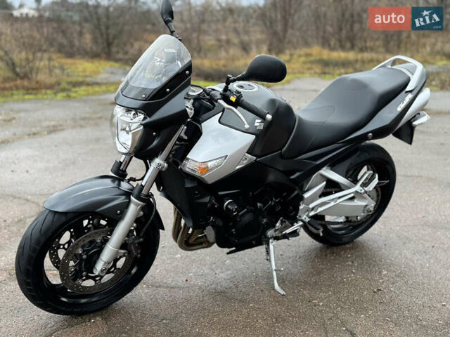 Сузукі GSR 400, об'ємом двигуна 0 л та пробігом 23 тис. км за 3900 $, фото 7 на Automoto.ua