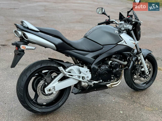 Сузукі GSR 400, об'ємом двигуна 0 л та пробігом 23 тис. км за 3900 $, фото 2 на Automoto.ua