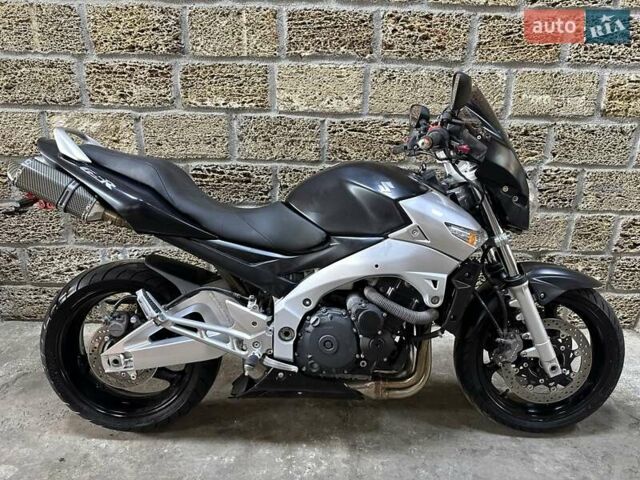 Сузуки GSR 400, объемом двигателя 0 л и пробегом 31 тыс. км за 3500 $, фото 2 на Automoto.ua