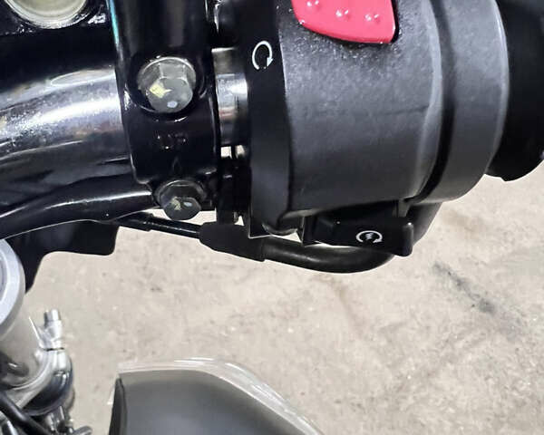 Сузуки GSR 400, объемом двигателя 0.4 л и пробегом 29 тыс. км за 4000 $, фото 9 на Automoto.ua